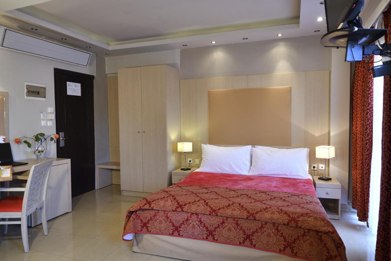 Four Seasons Hotel Trilofo  Bagian luar foto