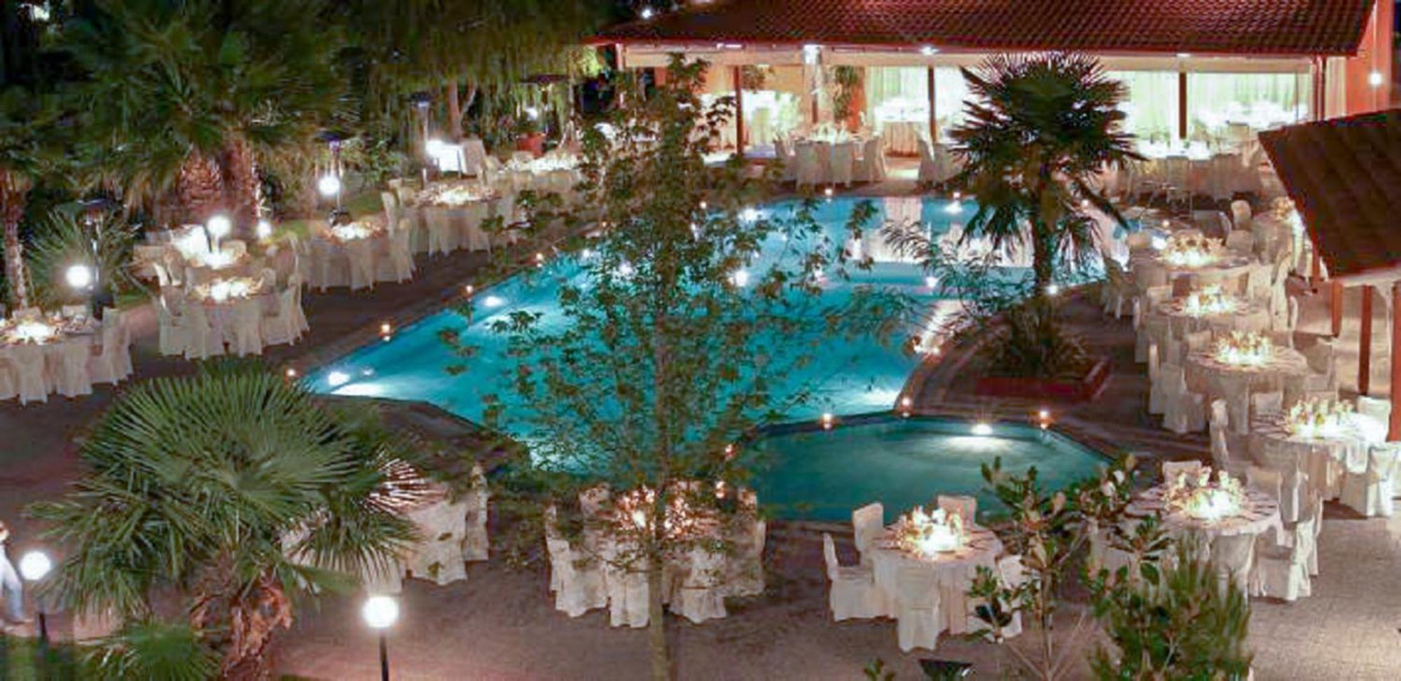 Four Seasons Hotel Trilofo  Bagian luar foto